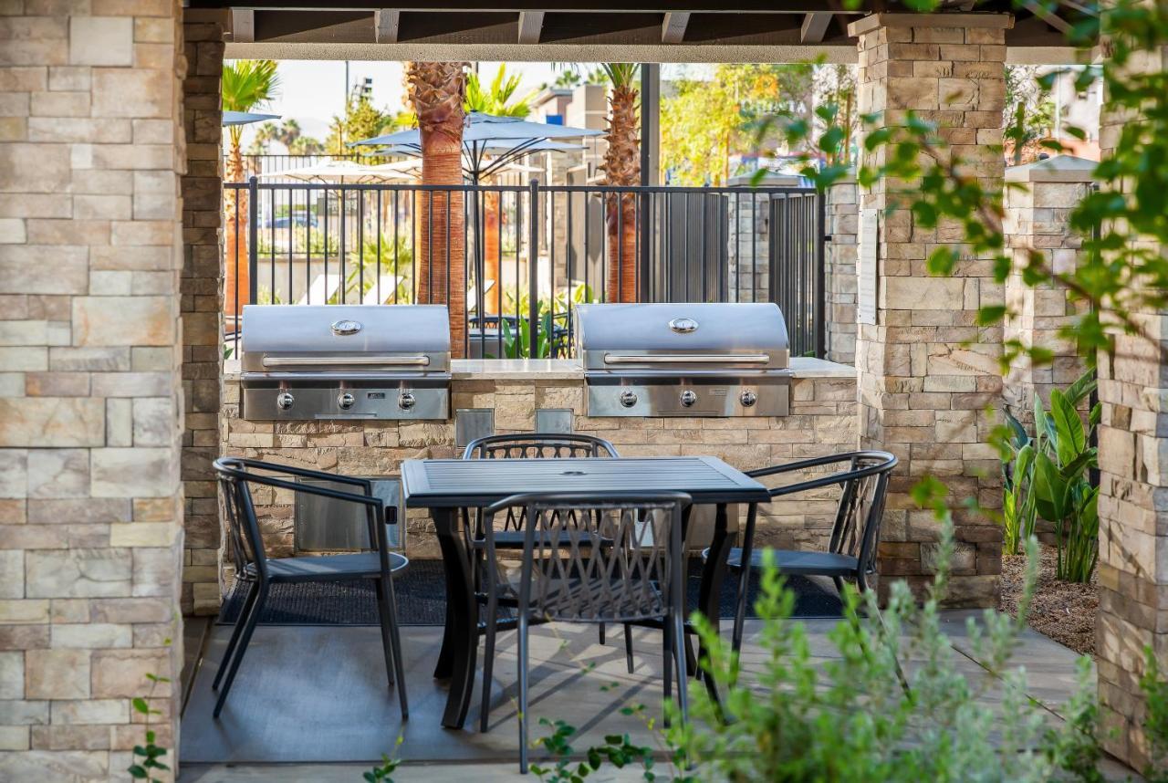 Staybridge Suites - San Bernardino - Loma Linda エクステリア 写真